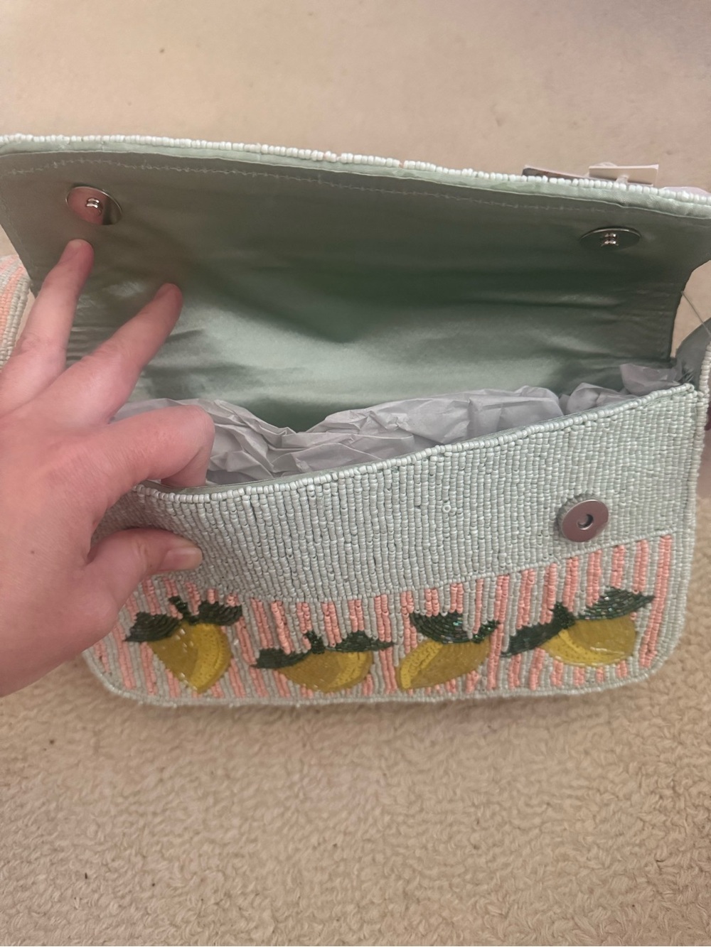 Discounted ship - Viral beaded bag - lemon edition . NWT - Picture 3 of 3